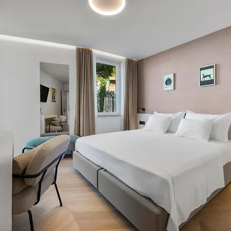 Golden Niche Dubrovnik