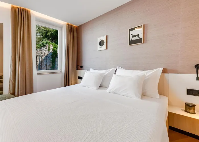 Golden Niche * Dubrovnik